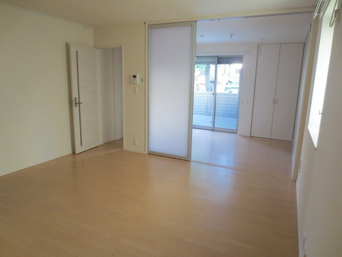 物件内観写真12　(居室)