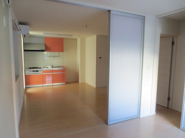 物件内観写真15　(居室)