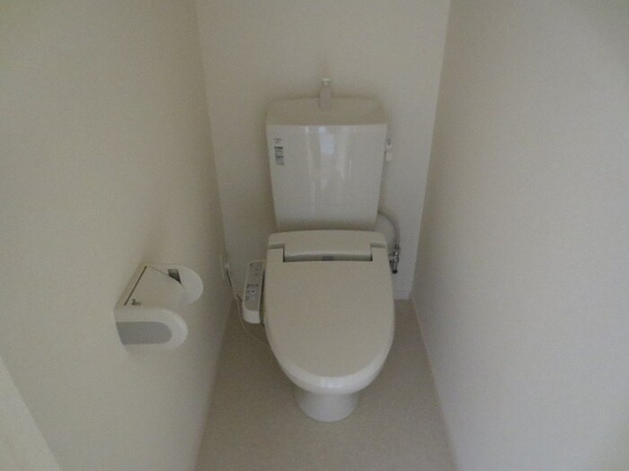 物件内観写真16　(トイレ)