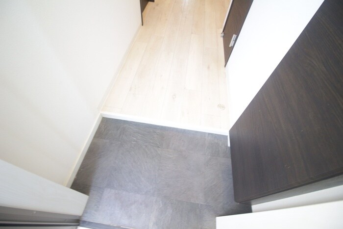 物件内観写真22　(玄関)