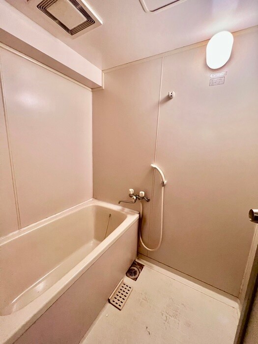 物件内観写真9　(バス／シャワールーム等)