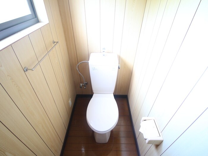 物件内観写真10　(トイレ)