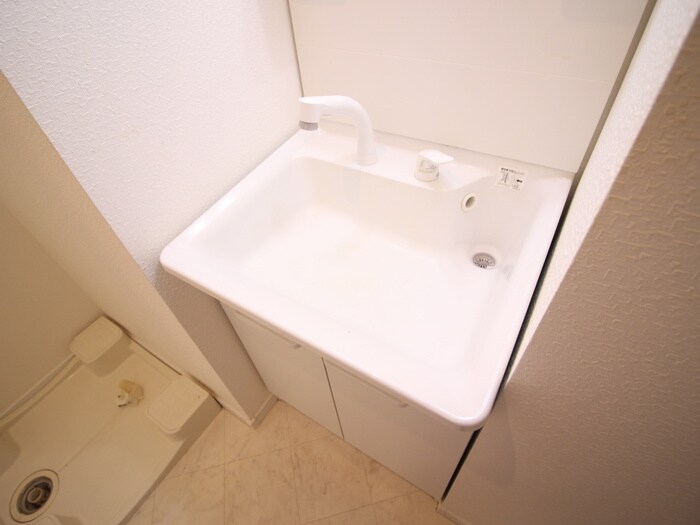 物件内観写真11　(洗面)