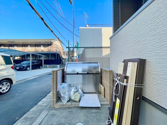 物件外観写真6　(建物設備)