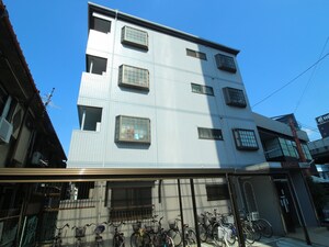 西村ハイツ外観写真