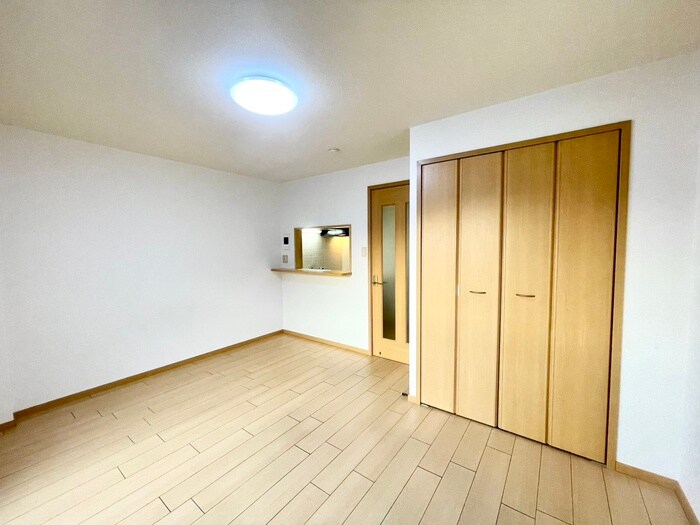 物件内観写真5　(居室)