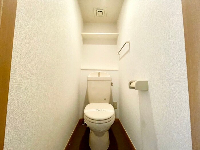 物件内観写真9　(トイレ)