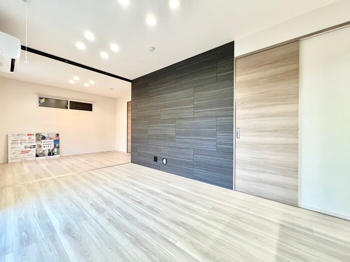 物件内観写真6　(居室)