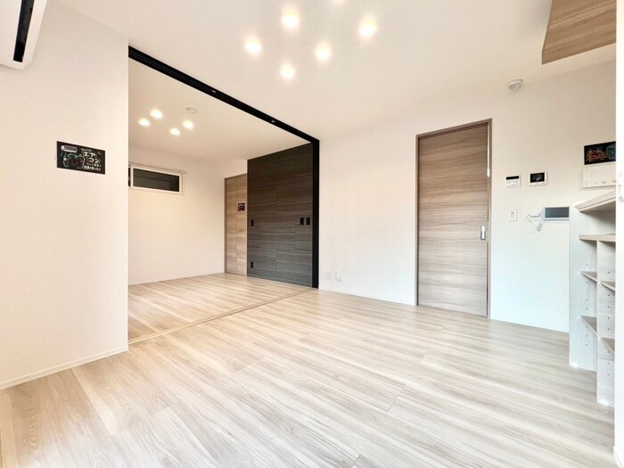 物件内観写真7　(居室)