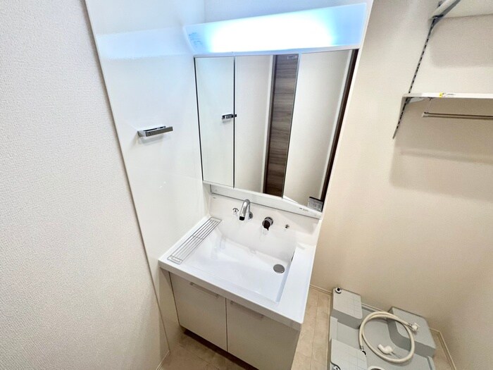 物件内観写真10　(洗面)