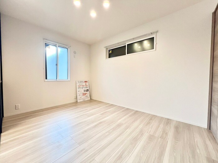 物件内観写真10　(居室)