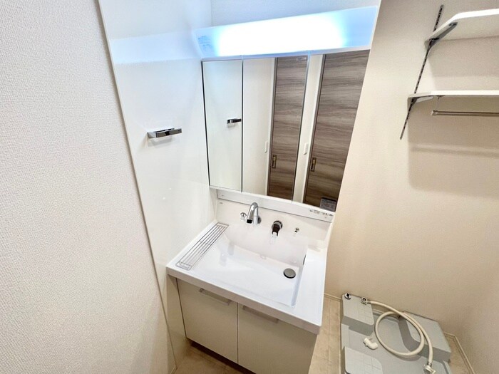 物件内観写真12　(洗面)