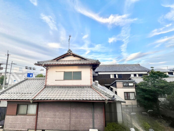 物件内観写真18　(室内からの展望)