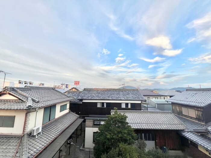 物件内観写真19　(室内からの展望)