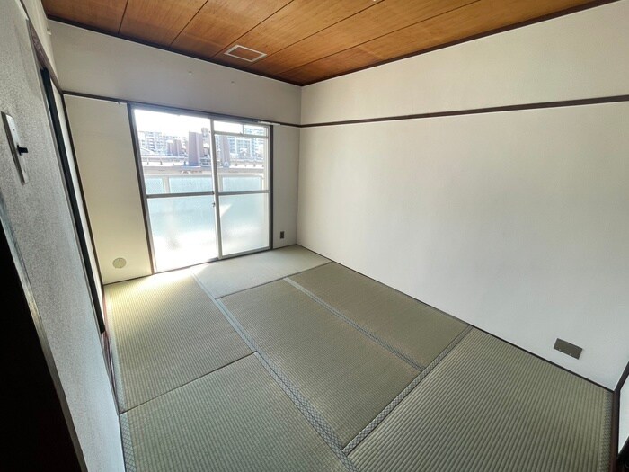 物件内観写真11　(居室)