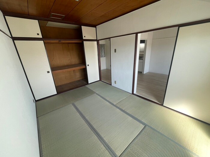 物件内観写真18　(居室)