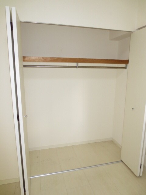 物件内観写真14　(収納)