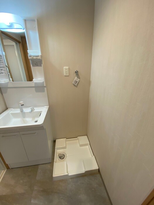 物件内観写真21　(洗濯機置場)