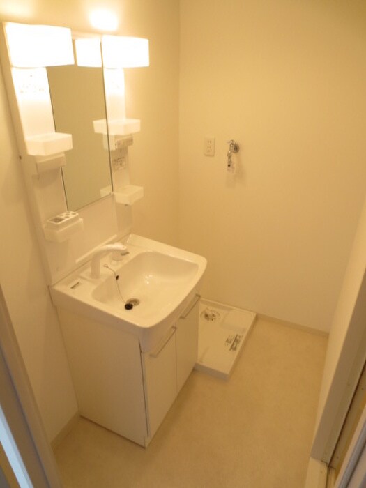 物件内観写真6　(洗面)
