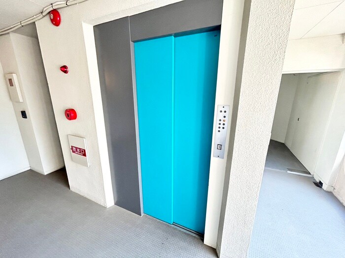 物件外観写真4　(建物設備)