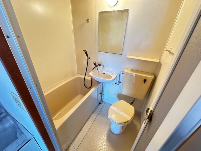 物件内観写真13　(トイレ)