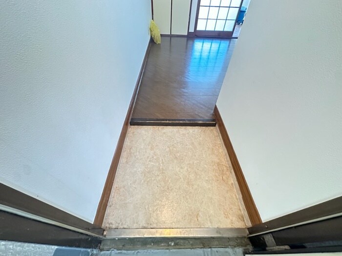 物件内観写真20　(玄関)