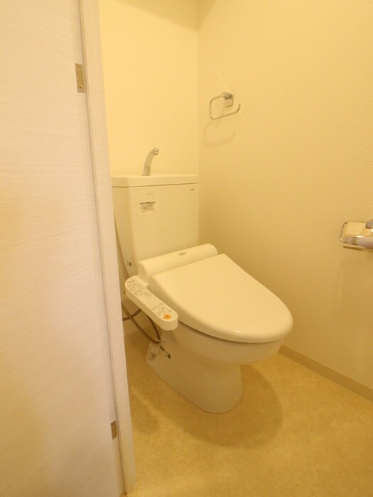 物件内観写真14　(トイレ)