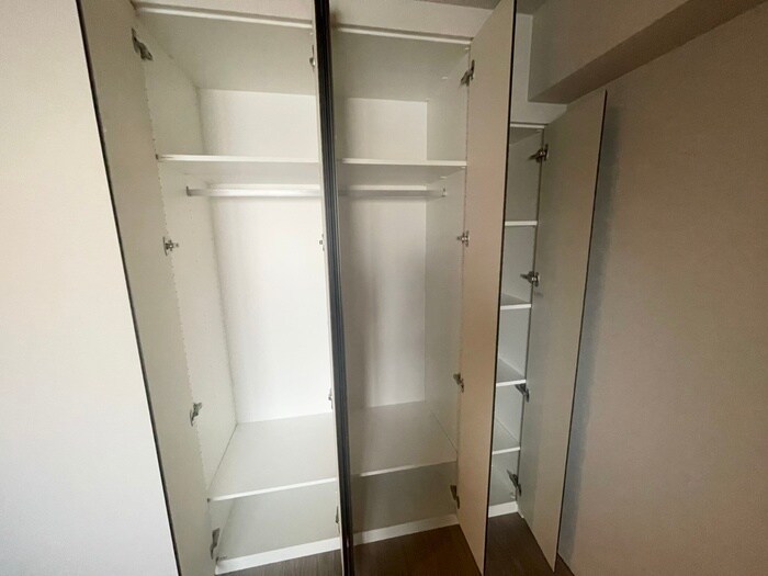 物件内観写真10　(収納)