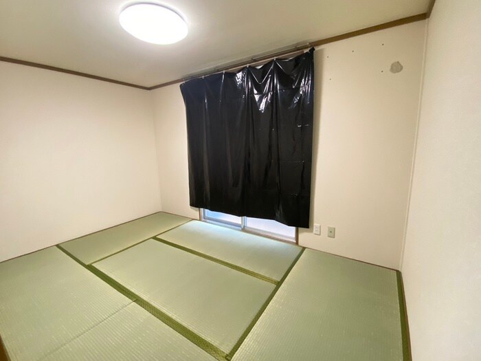 物件内観写真9　(居室)