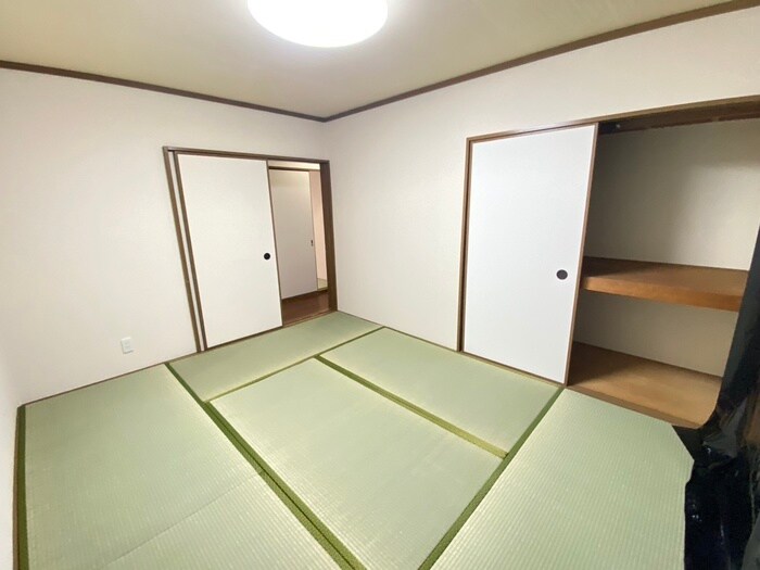 物件内観写真11　(居室)