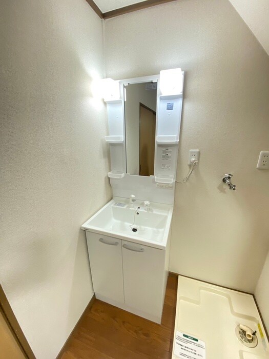 物件内観写真13　(洗面)