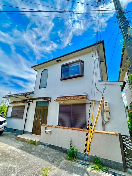 泉佐野市上瓦屋一戸建外観写真