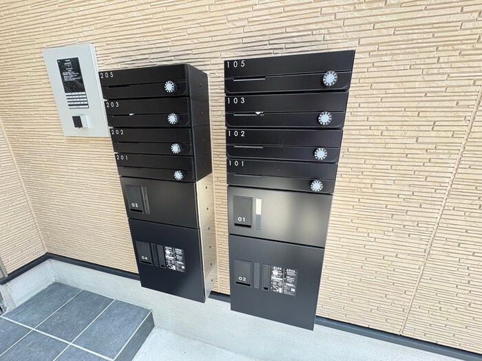 物件外観写真5　(建物設備)