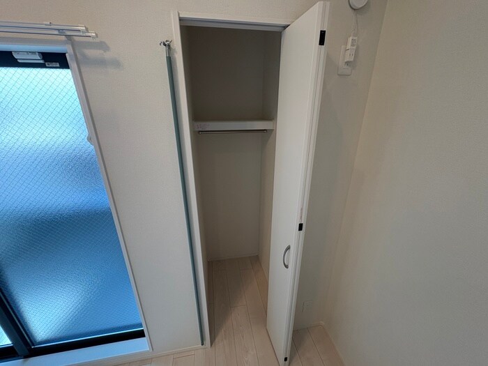 物件内観写真16　(収納)