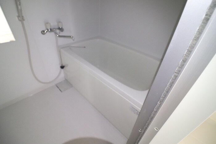 物件内観写真12　(バス／シャワールーム等)