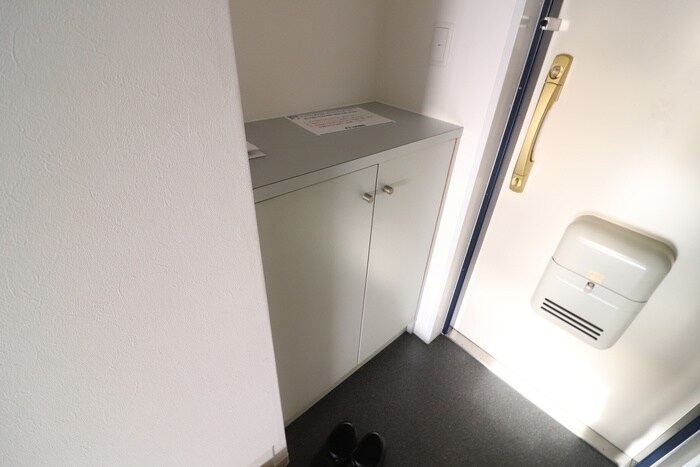 物件内観写真18　(靴箱)