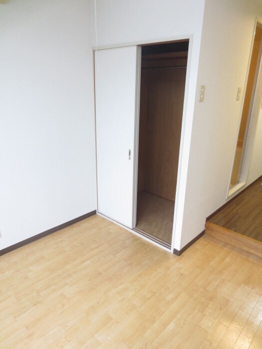 物件内観写真13　(収納)