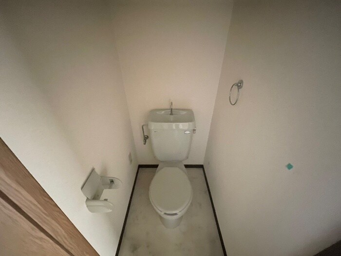 物件内観写真15　(トイレ)