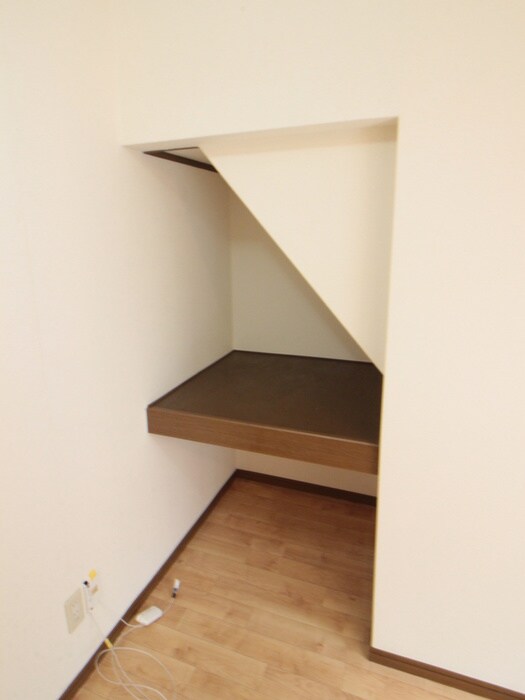 物件内観写真16　(収納)