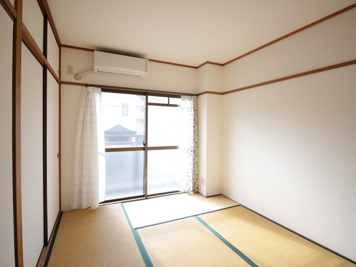 物件内観写真10　(居室)