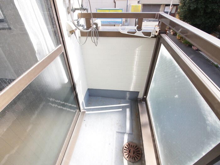 物件内観写真20　(洗濯機置場)