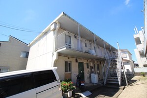 前川ハイツＤ外観写真