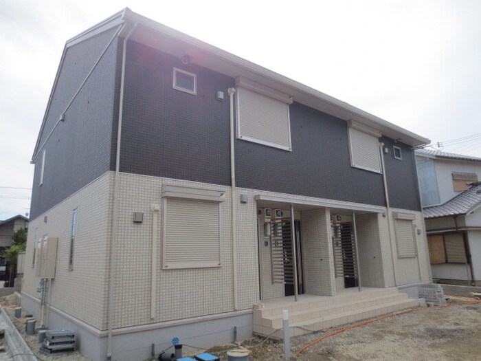 物件外観写真4　(建物設備)