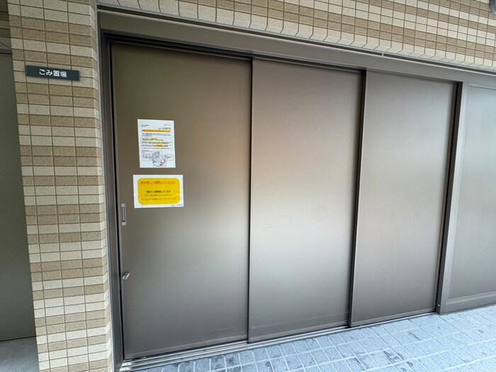 物件外観写真4　(建物設備)