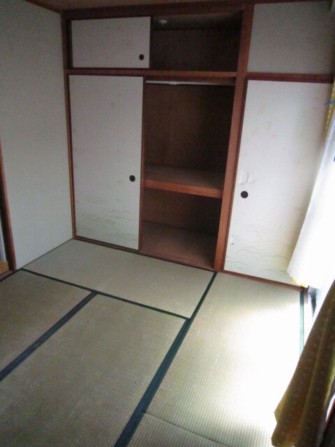 物件内観写真14　(居室)