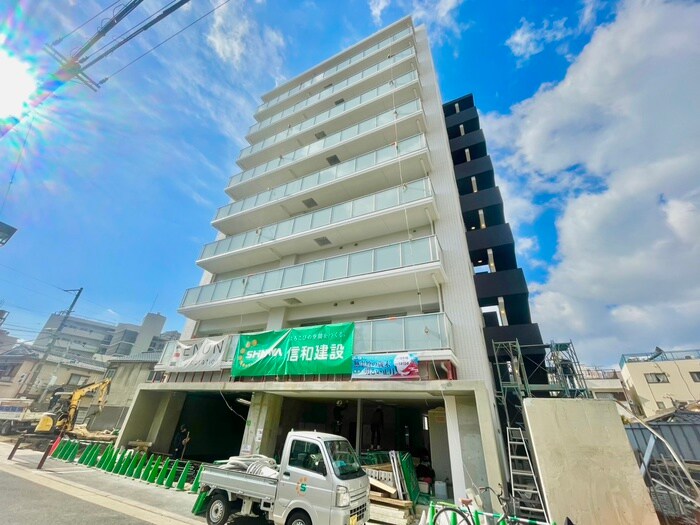 物件外観写真5　(建築中)