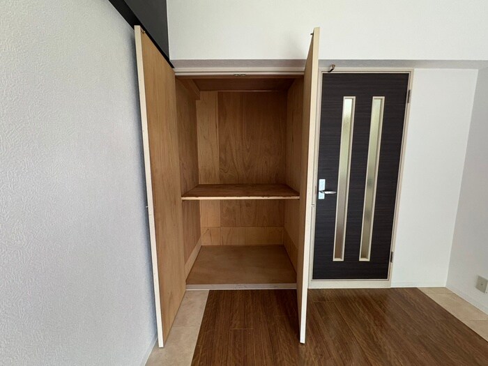 物件内観写真15　(収納)