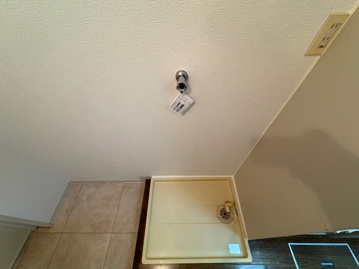 物件内観写真20　(洗濯機置場)