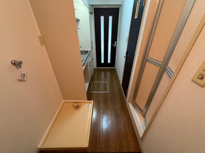 物件内観写真21　(廊下)