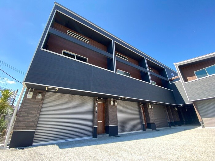 物件外観写真2　(外観写真)